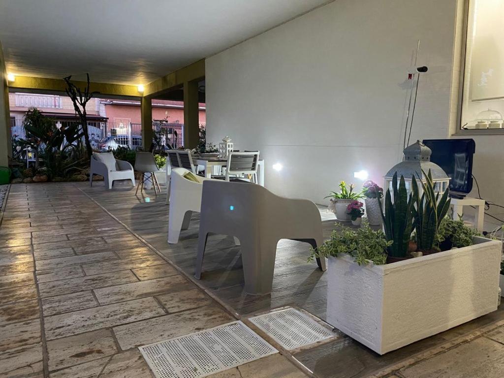 Viro House Panzió Squinzano Kültér fotó