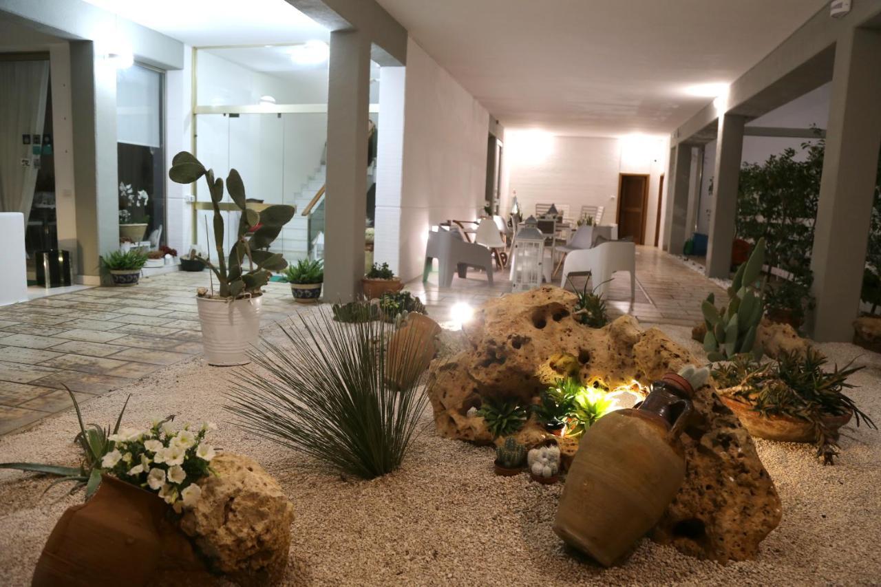 Viro House Panzió Squinzano Kültér fotó